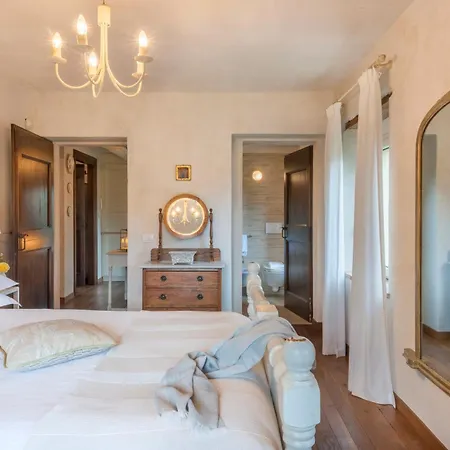 Luxury In Le Marche Casa Sant'elia